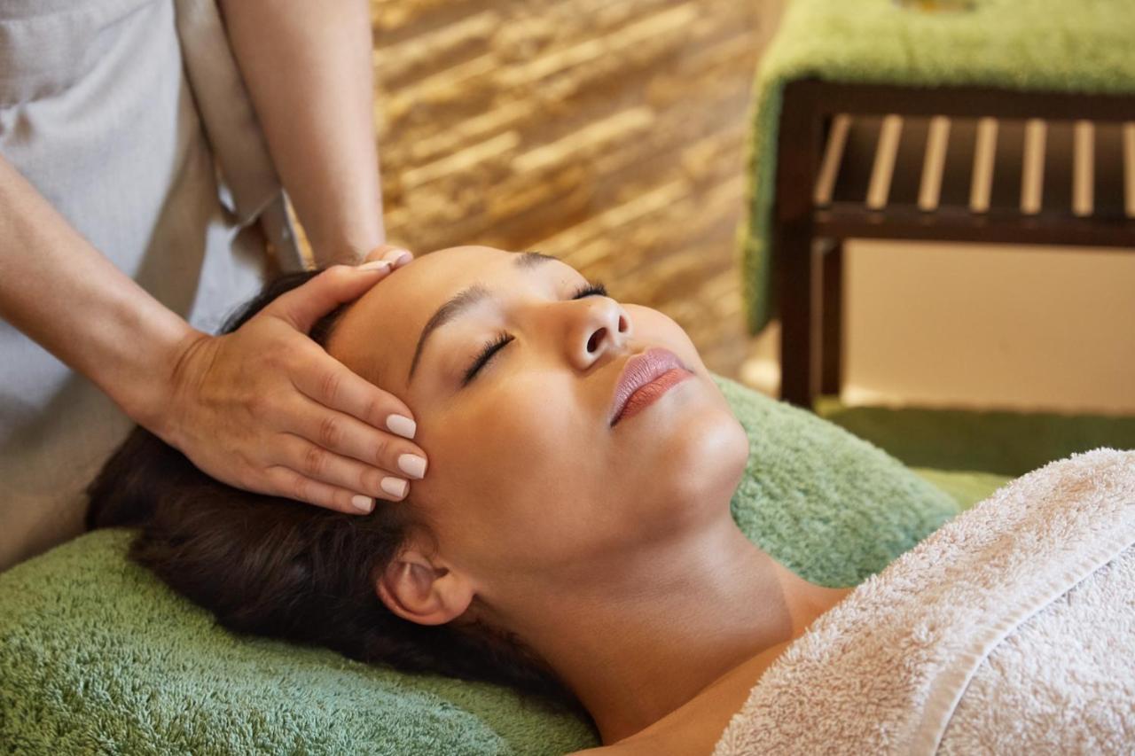 Ockenden Manor Hotel & Spa Cuckfield Ngoại thất bức ảnh