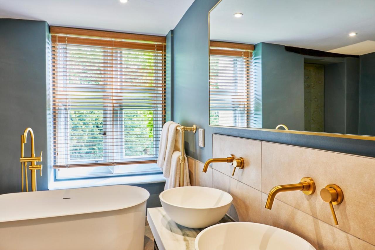 Ockenden Manor Hotel & Spa Cuckfield Ngoại thất bức ảnh