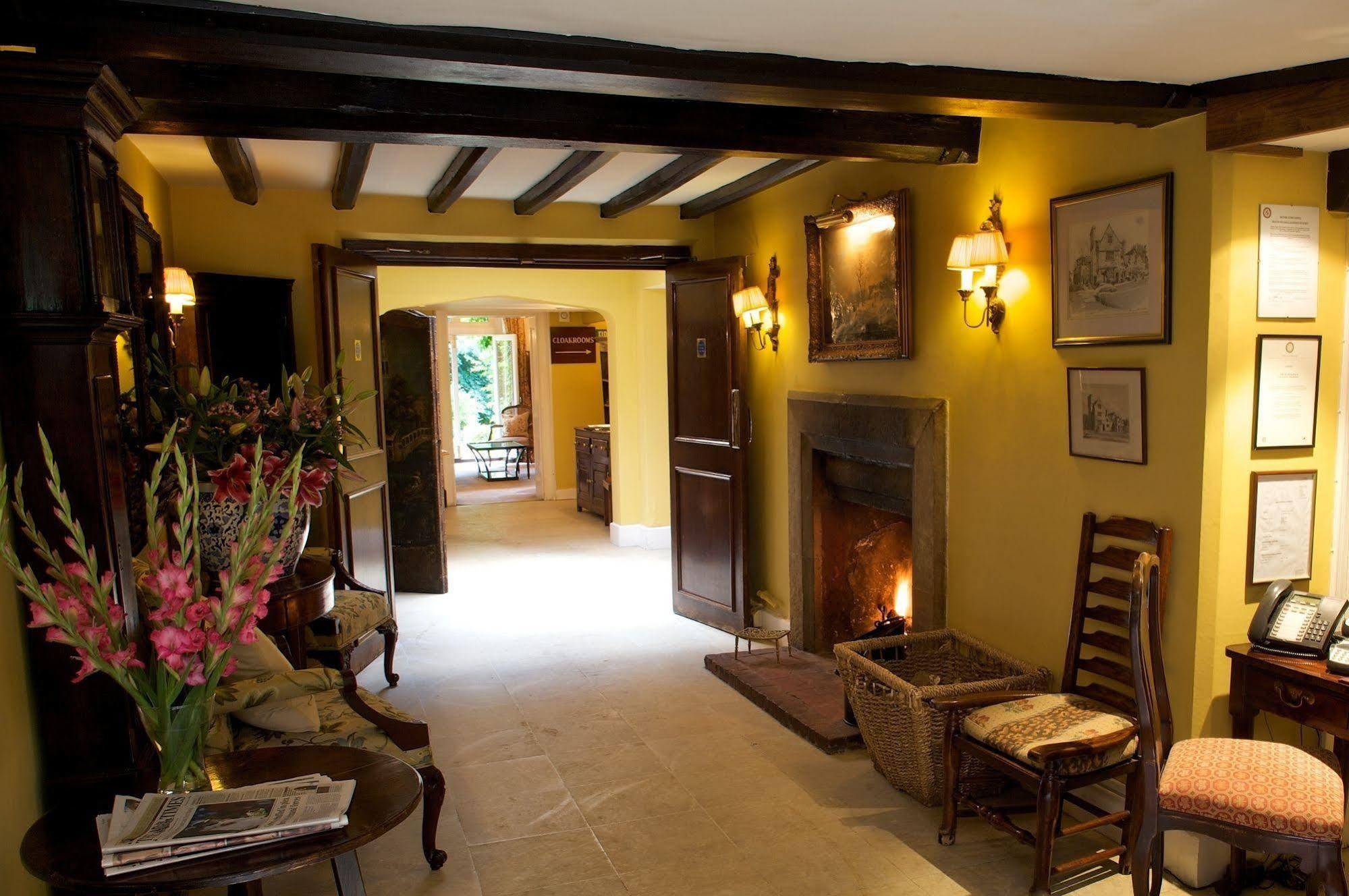 Ockenden Manor Hotel & Spa Cuckfield Ngoại thất bức ảnh
