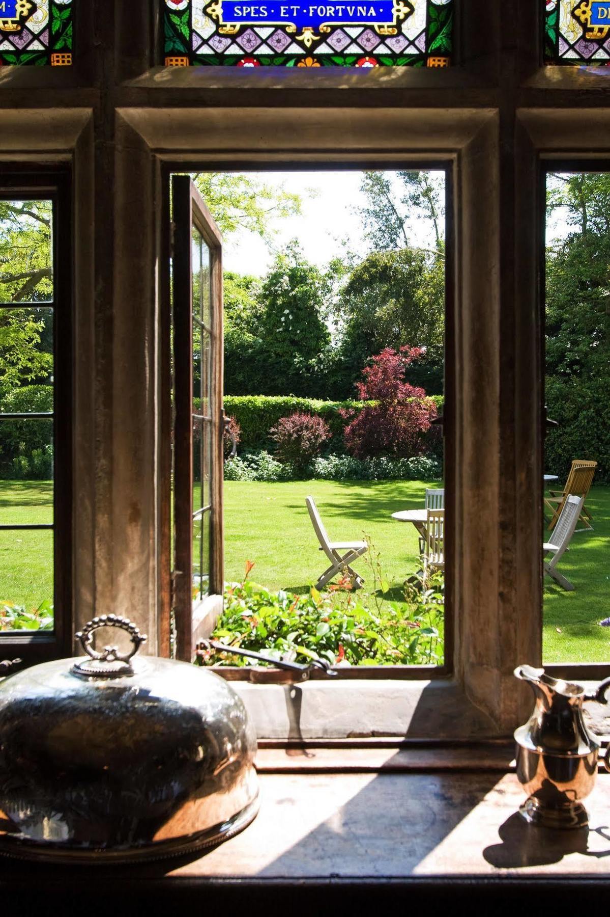 Ockenden Manor Hotel & Spa Cuckfield Ngoại thất bức ảnh